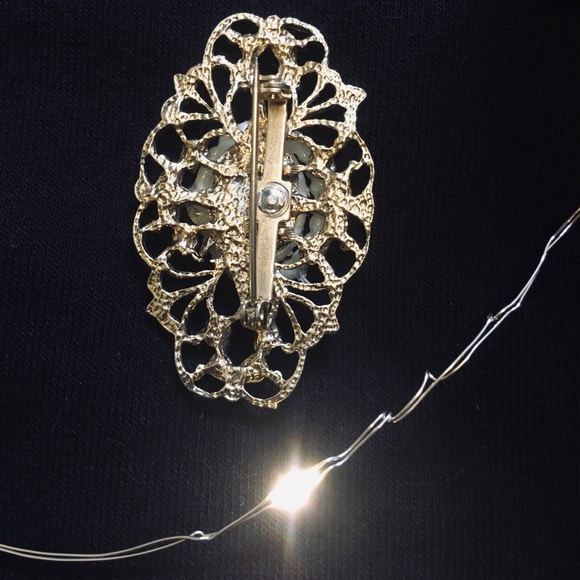 Gold & pearl brooche! - Picture 4 of 4